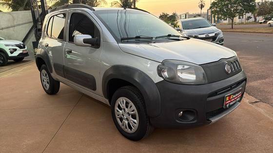 FIAT UNO 1.4 WAY 8V FLEX 4P MANUAL FIAT UNO 1.4 WAY 8V FLEX 4P MANUAL